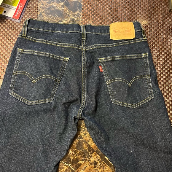 Mens Levis Jeans. - Picture 3 of 4